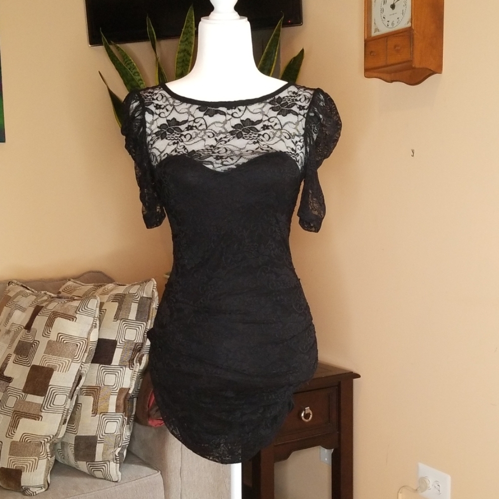 Black Guess lace dress